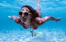 Baseus Vodotěsné pouzdro na telefon AquaGlide s cylindrickým posuvným zámkem (modré)