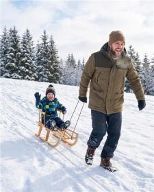 BAYO Detské celodrevené sánky s operadlom a šnúrkou 90 cm