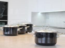 Belis Hrnec PREMIUM 20cm 3,5l hl.s poklicí ČER