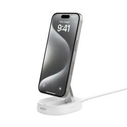 Belkin BOOST CHARGE™ PRO Qi2 15W Magnetický nabíjecí stojan, konvertibilní, bez adaptéru, bílá Belkin BOOST CHARGE™ PRO Qi2 15W Magnetický nabíjecí stojan, konvertibilní, bez adaptéru, bílá