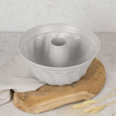 Berlingerhaus Forma na bábovku s titanovým povrchem 25 cm Sahara Collection