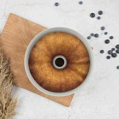 Berlingerhaus Forma na bábovku s titanovým povrchem 25 cm Sahara Collection