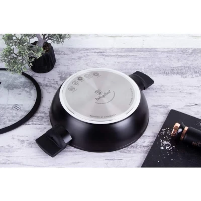 Berlingerhaus Kastrol s poklicí s titanovým povrchem 28 cm Monaco Collection