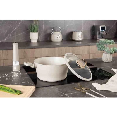 Berlingerhaus Kastrol s titanovým povrchem a poklicí 24 cm Sahara Collection