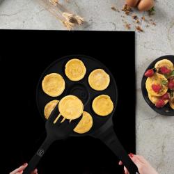 Berlingerhaus Lívanečník s titanovým povrchem Smajlíci 26 cm Matte Black Collection