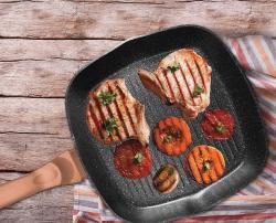 Berlingerhaus Pánev grilovací s mramorovým povrchem a poklicí 28 cm Rosegold Metallic Line