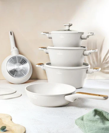 Berlingerhaus Sada nádobí s titanovým povrchem 10 ks Sahara Nordic Collection
