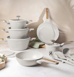 Berlingerhaus Sada nádobí s titanovým povrchem 15 ks Sahara Nordic Collection