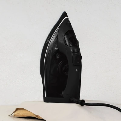 Berlingerhaus Žehlička napařovací 2200 W Matte Black Collection
