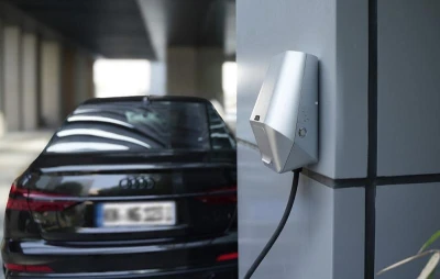 Besen Nástěnná nabíječka pro elektromobily LX30 22kW APP