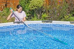 Bestway 58831 Bazénový vysávač - sada AQUASURGE