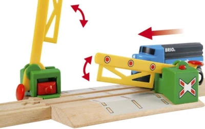 Brio DŘEVO Železniční přejezd magnetický se závorami doplněk k vláčkodráze
