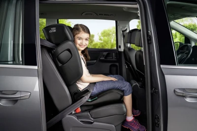 Britax Autosedačka Kidfix M i-Size Midnight Grey