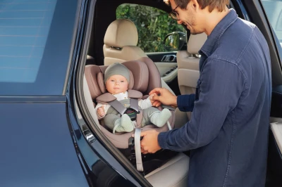 Britax Autosedačka Swivel 2 Midnight Grey