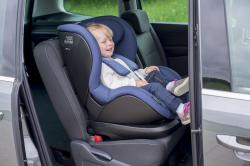 Britax Autosedačka Trifix 2 i-Size Storm Grey