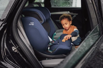 Britax Autosedačka Versafix Dusty Rose