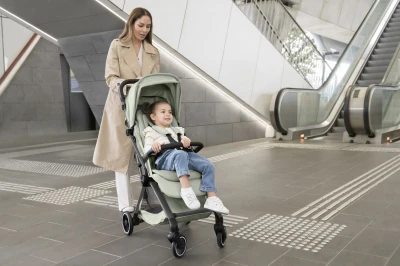 Britax Kočárek FLYLITE Carbon Black