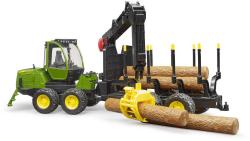 Bruder 02133 Bworld Přepravník na dřevo JOHN DEERE 1210E