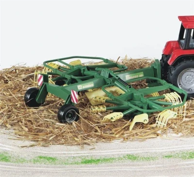 Bruder 02216 (2216) Shrnovač sena KRONE
