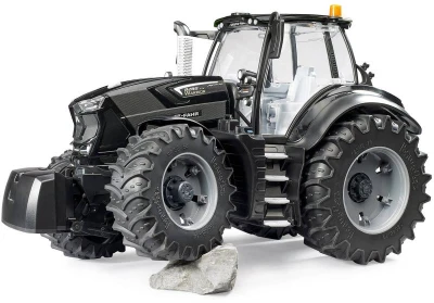 Bruder 03162 Traktor Deutz-Fahr 8280 TTV Warrior čierny model plast