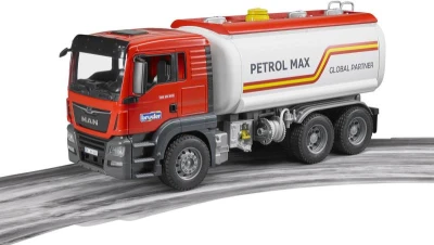Bruder 03775 Auto MAN TGS Cisterna stříká vodu funkční model 1:16 plast