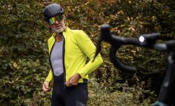 Force CYCLONE čierne cyklistické okuliare, modro-fialové sklo