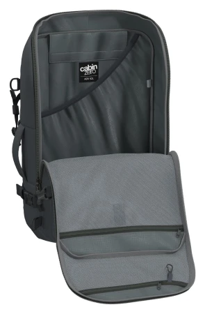 CabinZero Adv 42L Original Grey batoh + kosmetická taštička zdarma