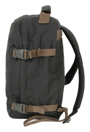 CabinZero Classic 28L Black Sand batoh