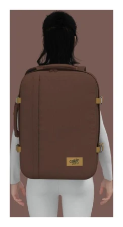 CabinZero Classic 44L Belgian chocolate batoh