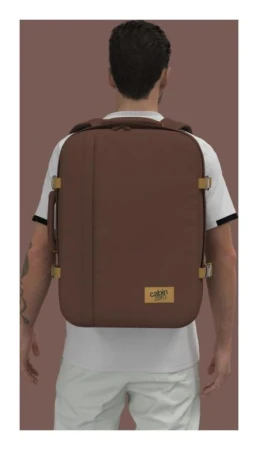 CabinZero Classic 44L Belgian chocolate batoh