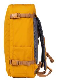 CabinZero Classic Plus 42L Orange Chill batoh + kosmetická taštička zdarma