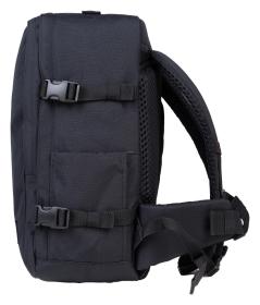 CabinZero Classic Pro 32L Absolute Black batoh + sleva 200,- na příslušenství