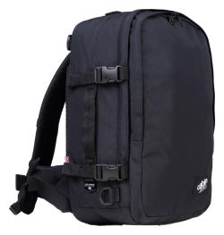CabinZero Classic Pro 32L Absolute Black batoh + sleva 200,- na příslušenství