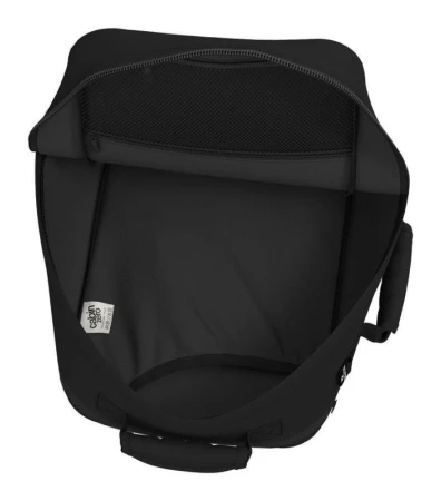 CabinZero Classic Tech 28L Absolute black batoh