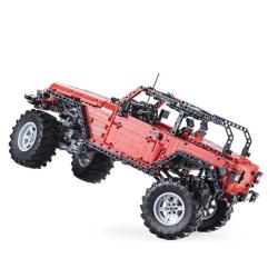 CaDA DETECH Adventure 4WD RC stavebnice, LED, ot. dveře, 1941 dílů + sleva 300,- na příslušenství