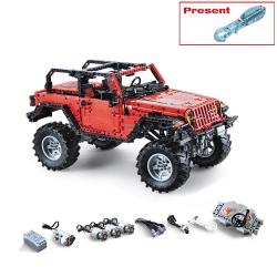 CaDA DETECH Adventure 4WD RC stavebnice, LED, ot. dveře, 1941 dílů + sleva 300,- na příslušenství