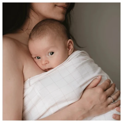 Candide Pás Skin-To-Skin Grid