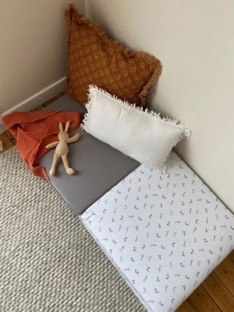 Candide Skládací dětská hrací matrace polstrovaná 5v1 Bunny