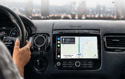 Carlinkit Mini Ultra 6 černo-oranžový bezdrátový adaptér pro CarPlay a Android Auto