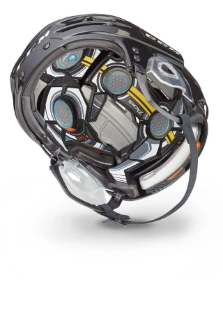 CCM Tacks 910 SR seniorská helma