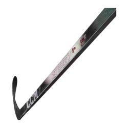 CCM Jetspeed FT8 Pro INT juniorská hokejka