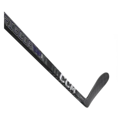 CCM Ribcor Trigger 8 INT juniorská hokejka