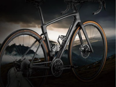 Ciclovation košík Minimalism Topo Center-Pull Jet Black