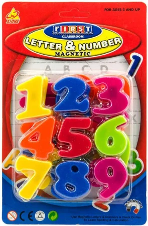 Číslice magnetické barevné 4cm set 27ks na kartě plast