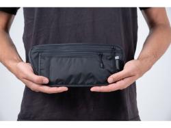 Cocoon ledvinka Travel Waist Wallet RFID phantom black