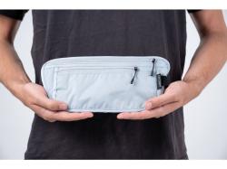 Cocoon ledvinka Travel Waist Wallet RFID star grey