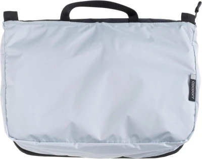 Cocoon Toiletry Kit Allrounder L Phantom Black lehká závěsná toaletní taška