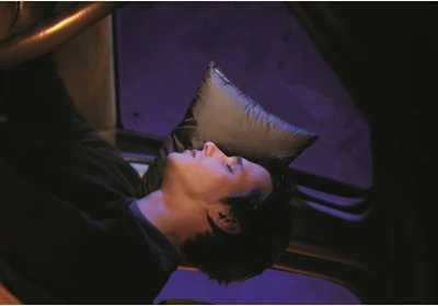 Cocoon Down Travel Pillow antracitový L cestovní polštář
