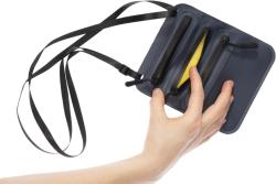 Cocoon skrytá kapsa Secret Neck Wallet navy/yellow