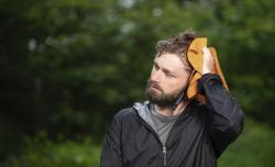 Cocoon ultralehký ručník Microfiber Towel Hyperlight XL lava gre